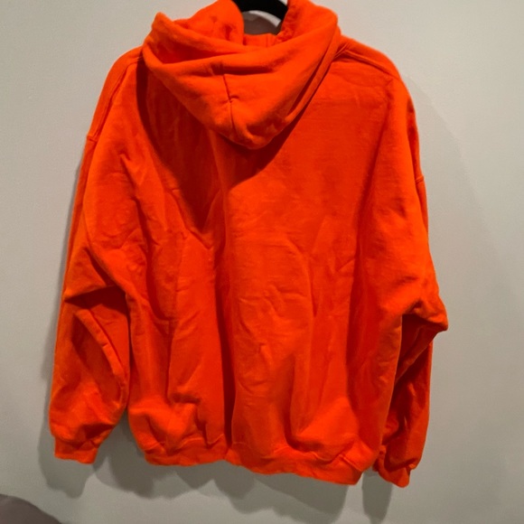 Sweatshirt - Picture 2 of 2